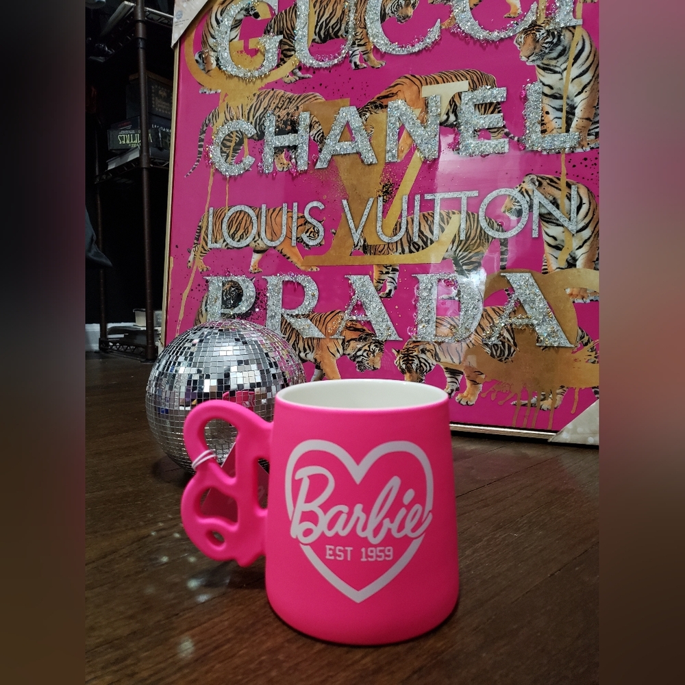 21 oz Hot Pink Barbie Mug Barbie Est. 1959 - Picture 6 of 9